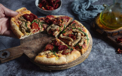 Jak przygotować pizzę na kamieniu – tajemnice idealnego wypieku